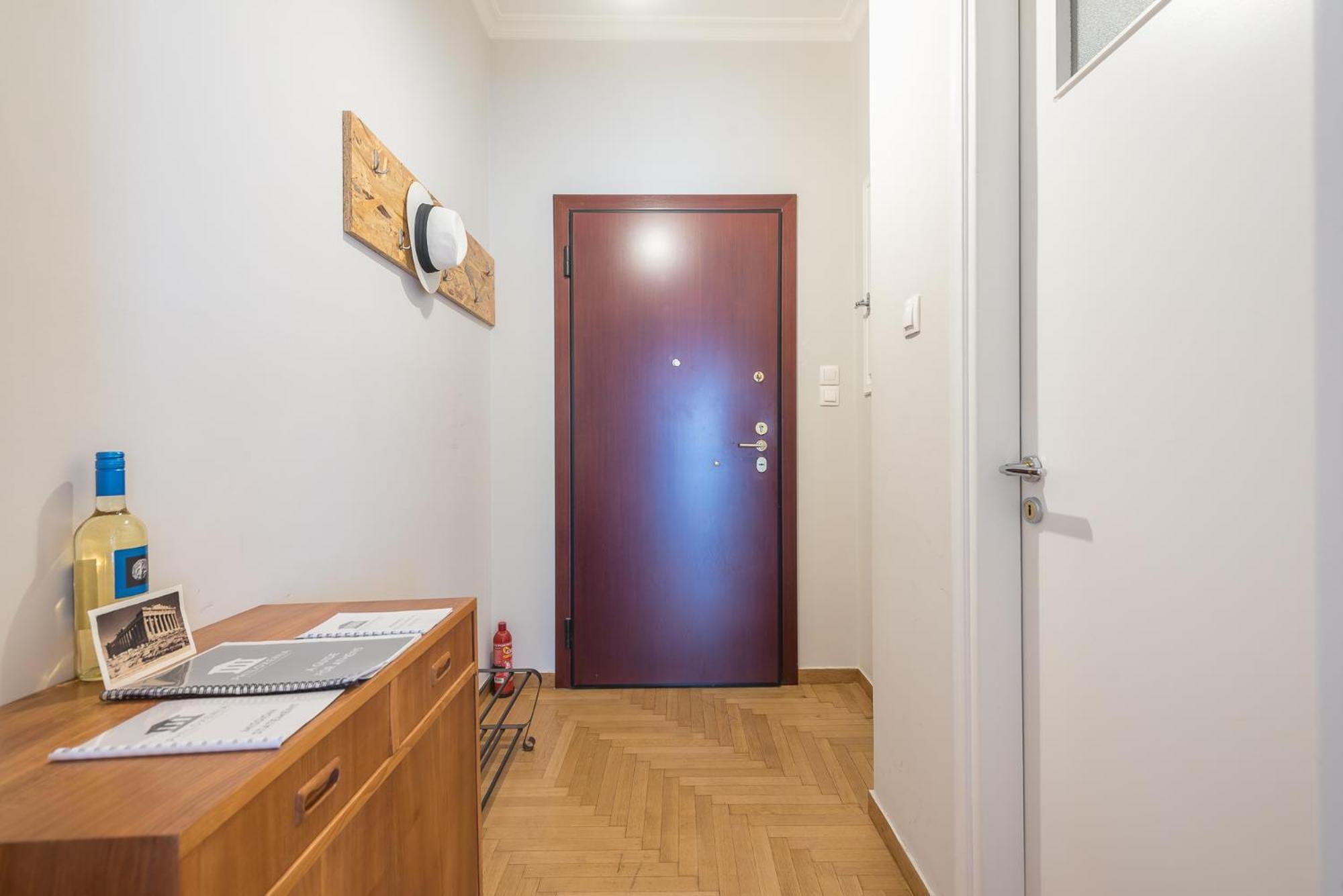 Spacious 2Bds Apt With Acropolis View In Center Atina Dış mekan fotoğraf